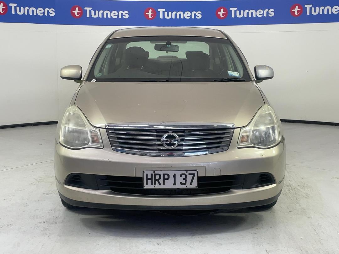 Photo '3' of Nissan Bluebird Sylphy Photo '3' of Nissan Bluebird Sylphy