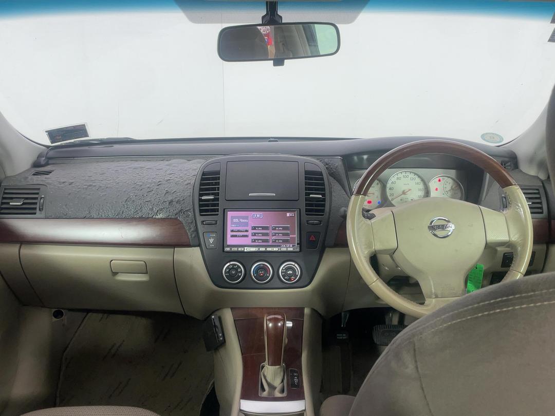 Photo '19' of Nissan Bluebird Sylphy Photo '19' of Nissan Bluebird Sylphy