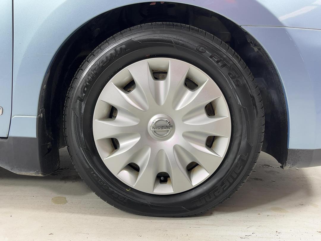 Photo '9' of Nissan Bluebird