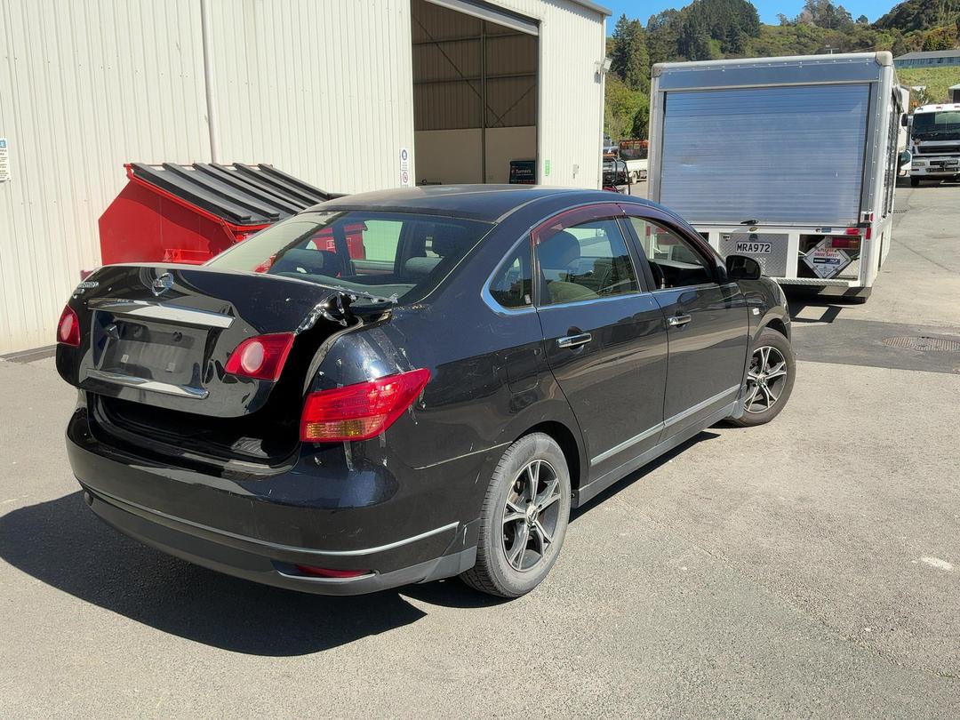 Photo '5' of Nissan Bluebird Sylphy Photo '5' of Nissan Bluebird Sylphy