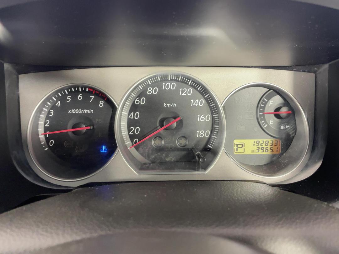 Photo '19' of Nissan Bluebird Sylphy Photo '19' of Nissan Bluebird Sylphy