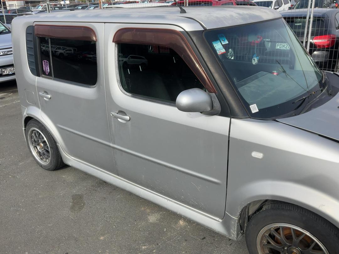 Photo '3' of Nissan Cube Photo '3' of Nissan Cube