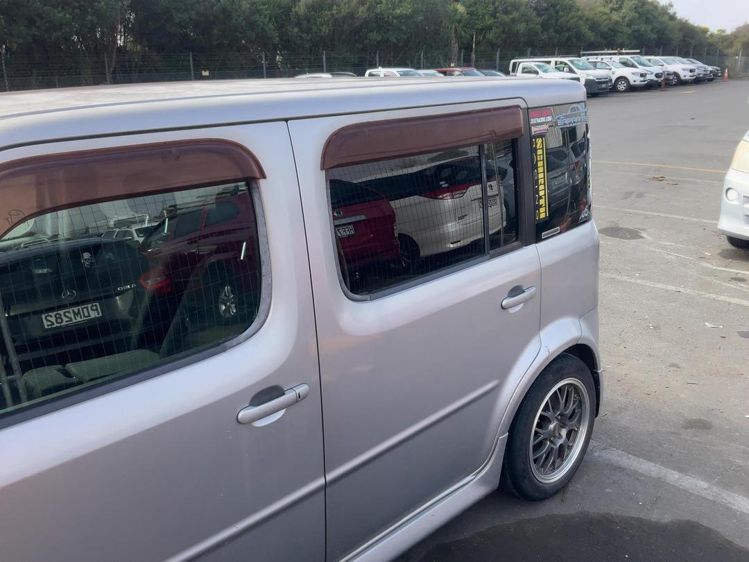 Photo '9' of Nissan Cube Photo '9' of Nissan Cube