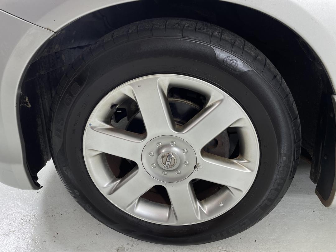 Photo '10' of Nissan Elgrand