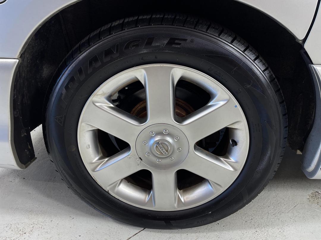 Photo '12' of Nissan Elgrand