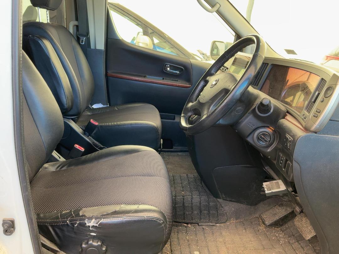 Photo '9' of Nissan Elgrand