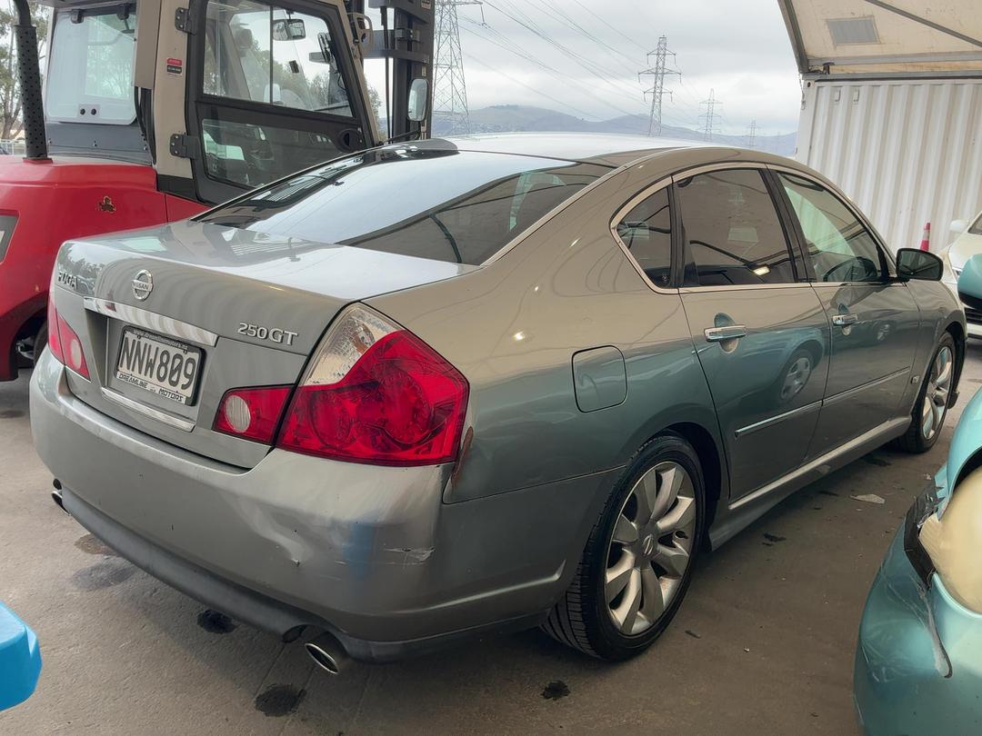 Photo '3' of Nissan Fuga Photo '3' of Nissan Fuga