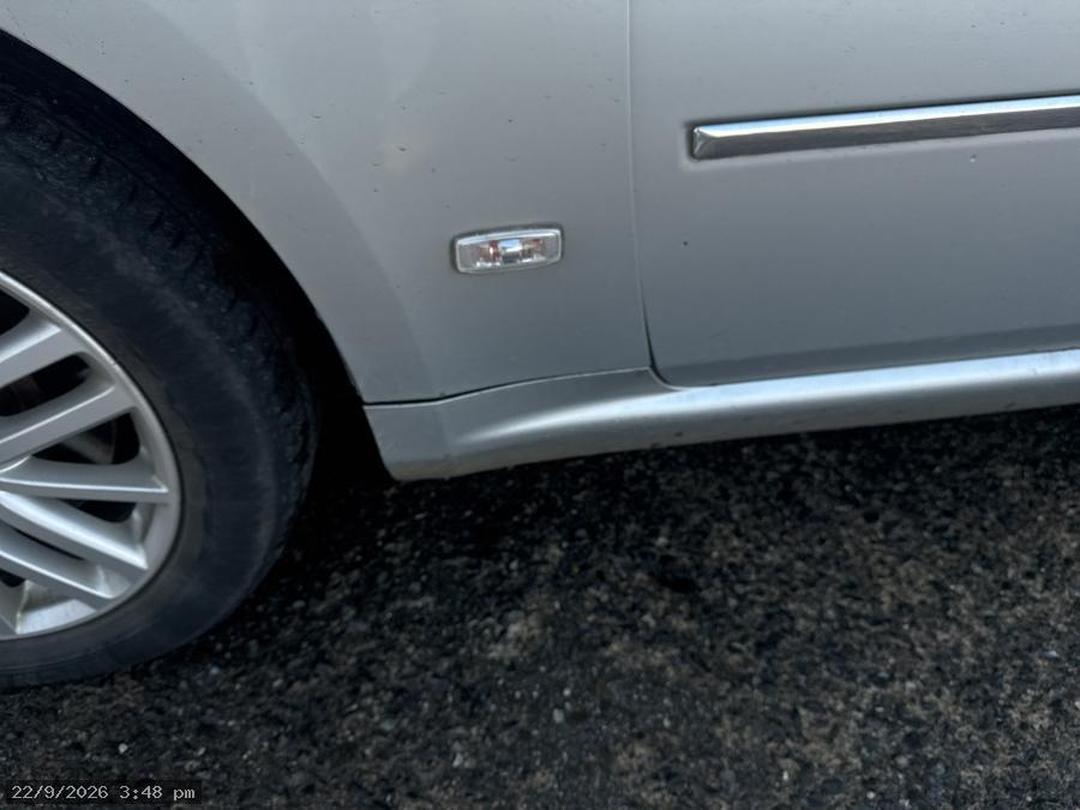 Photo '25' of Nissan Fuga Photo '25' of Nissan Fuga