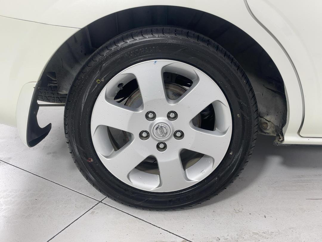 Photo '12' of Nissan Lafesta