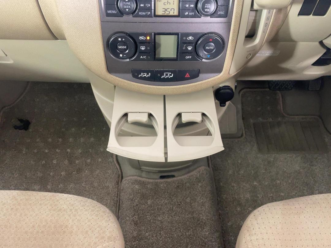 Photo '23' of Nissan Lafesta