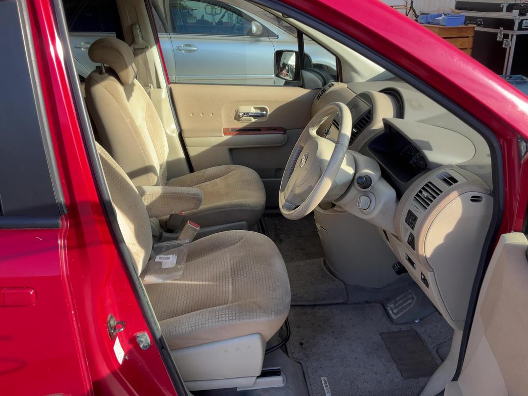 Photo '18' of Nissan Lafesta Photo '18' of Nissan Lafesta