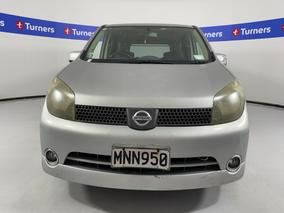 Photo '2' of Nissan Lafesta