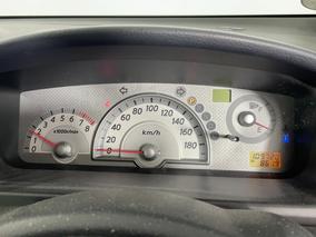 Photo '21' of Nissan Lafesta