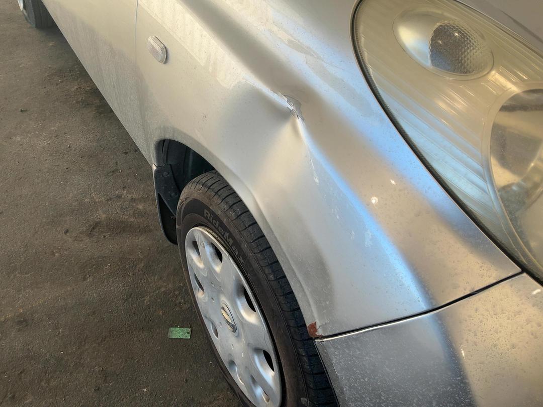 Photo '2' of Nissan March 15G