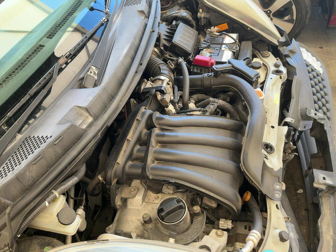 Photo '11' of Nissan March
