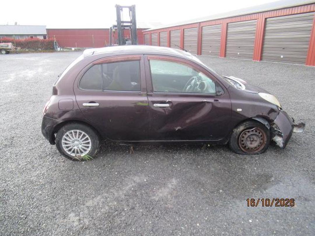 Photo '4' of Nissan March