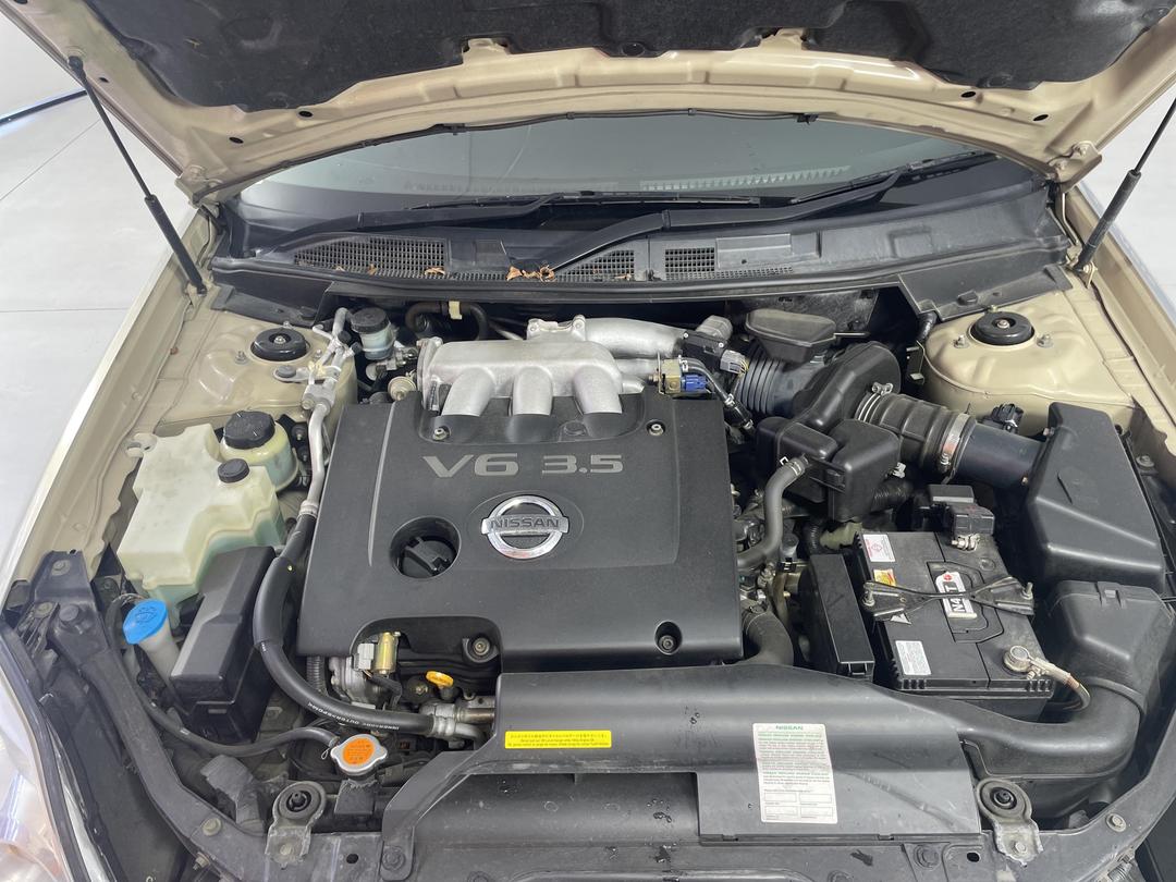 Photo '13' of Nissan Maxima