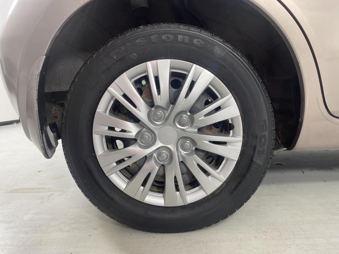 Photo '12' of Nissan Note