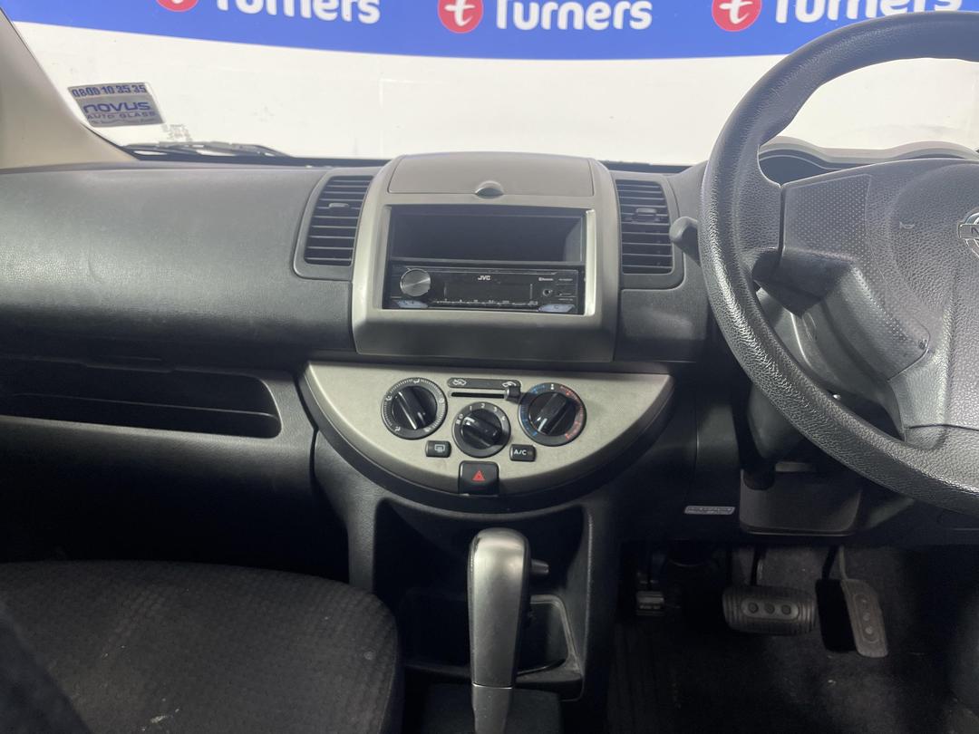 Photo '18' of Nissan Note