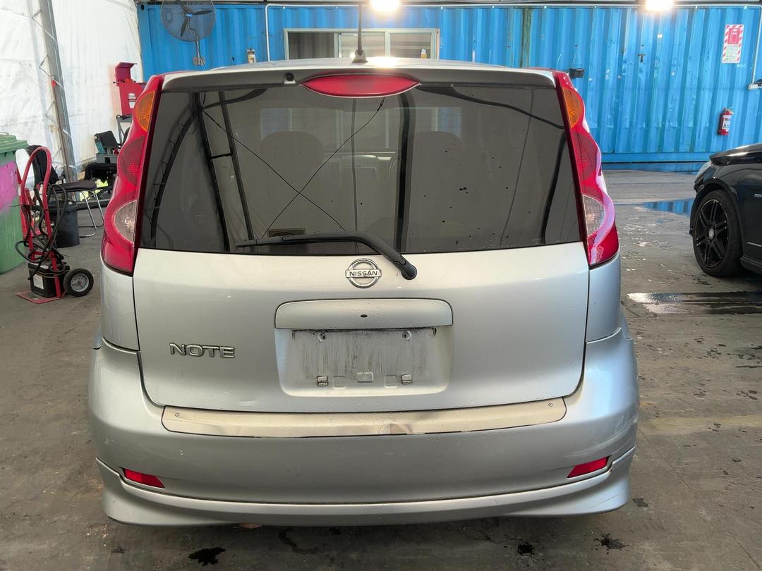 Photo '11' of Nissan Note