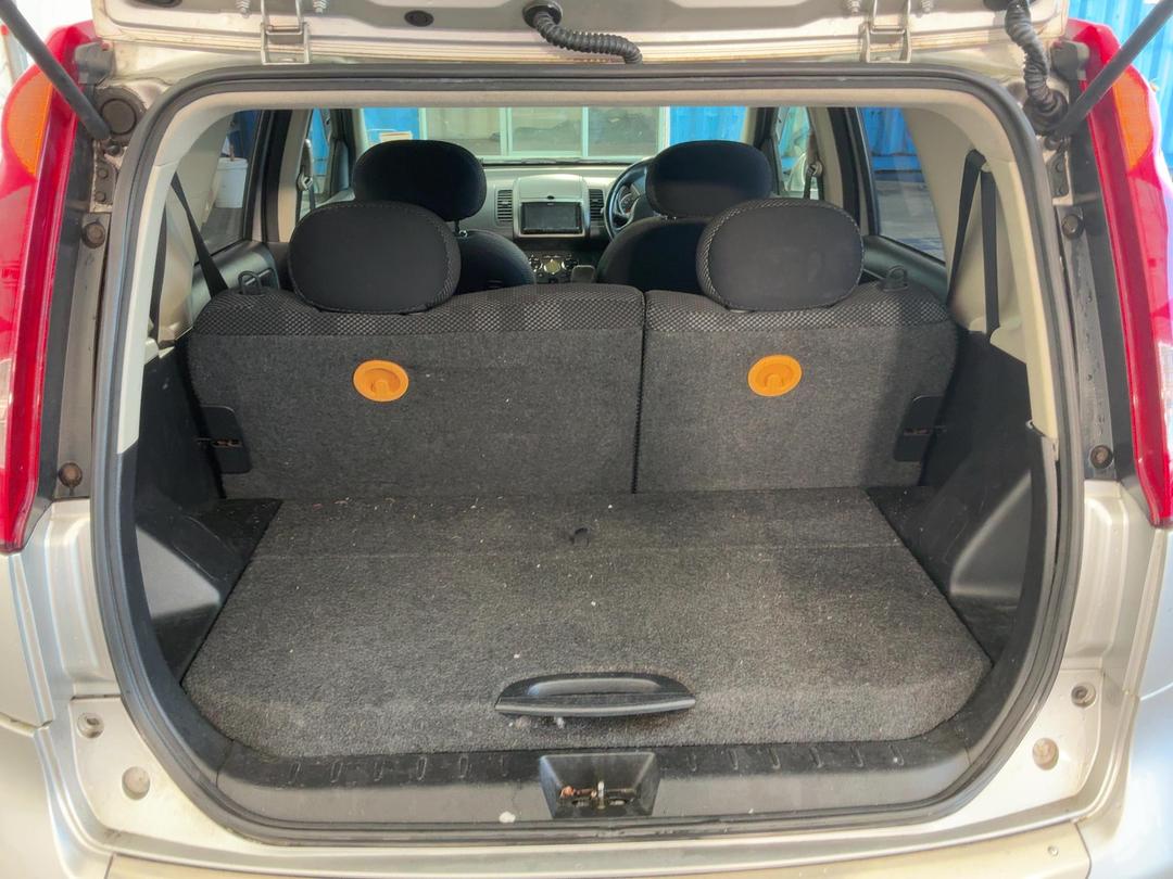Photo '12' of Nissan Note