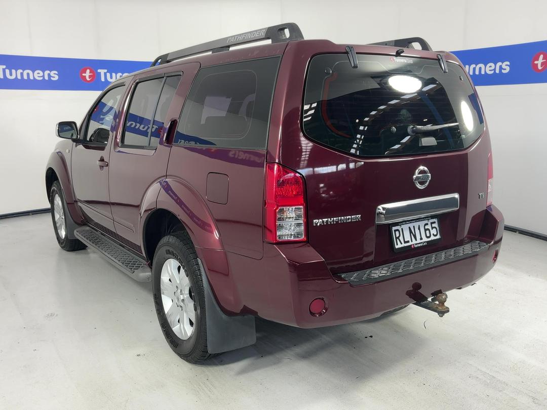 Photo '5' of Nissan Pathfinder