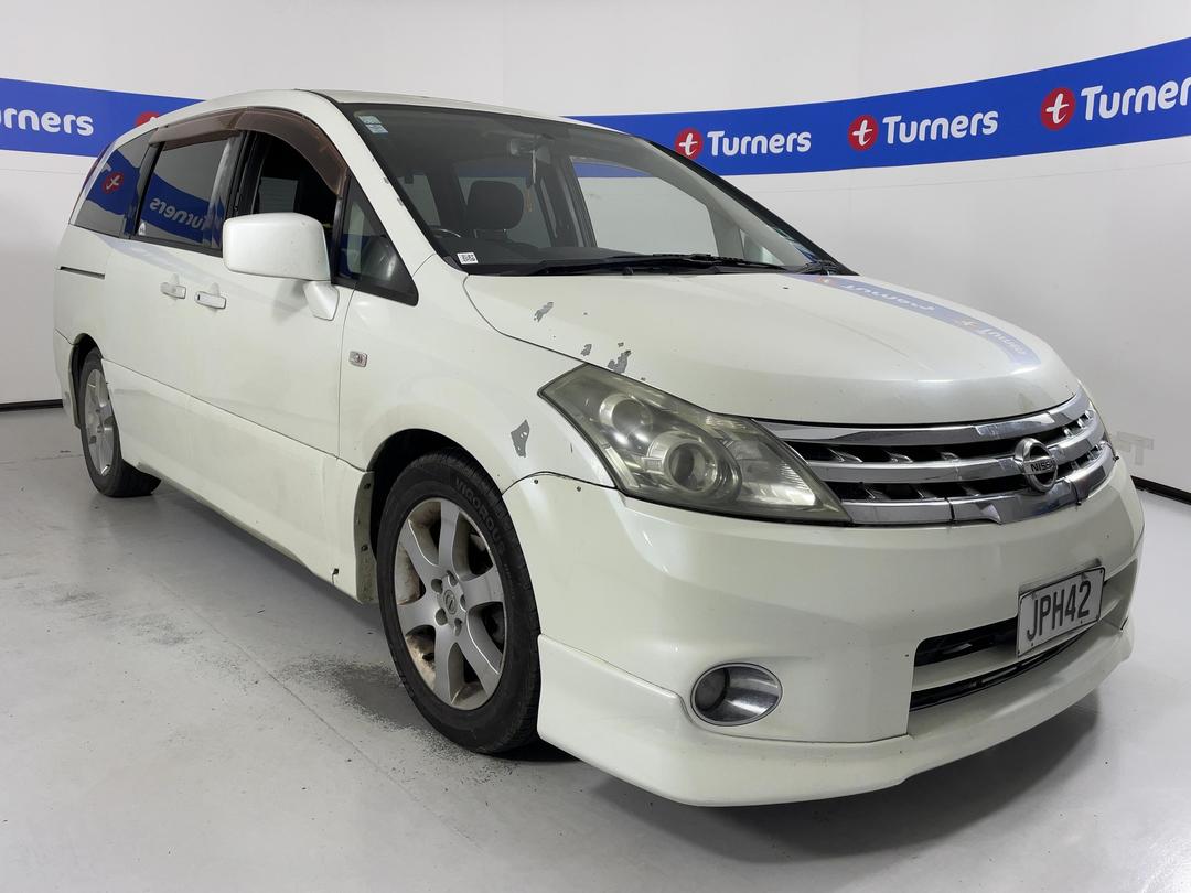 Photo '1' of Nissan Presage