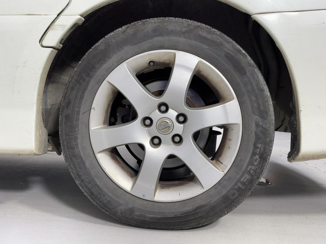 Photo '11' of Nissan Presage