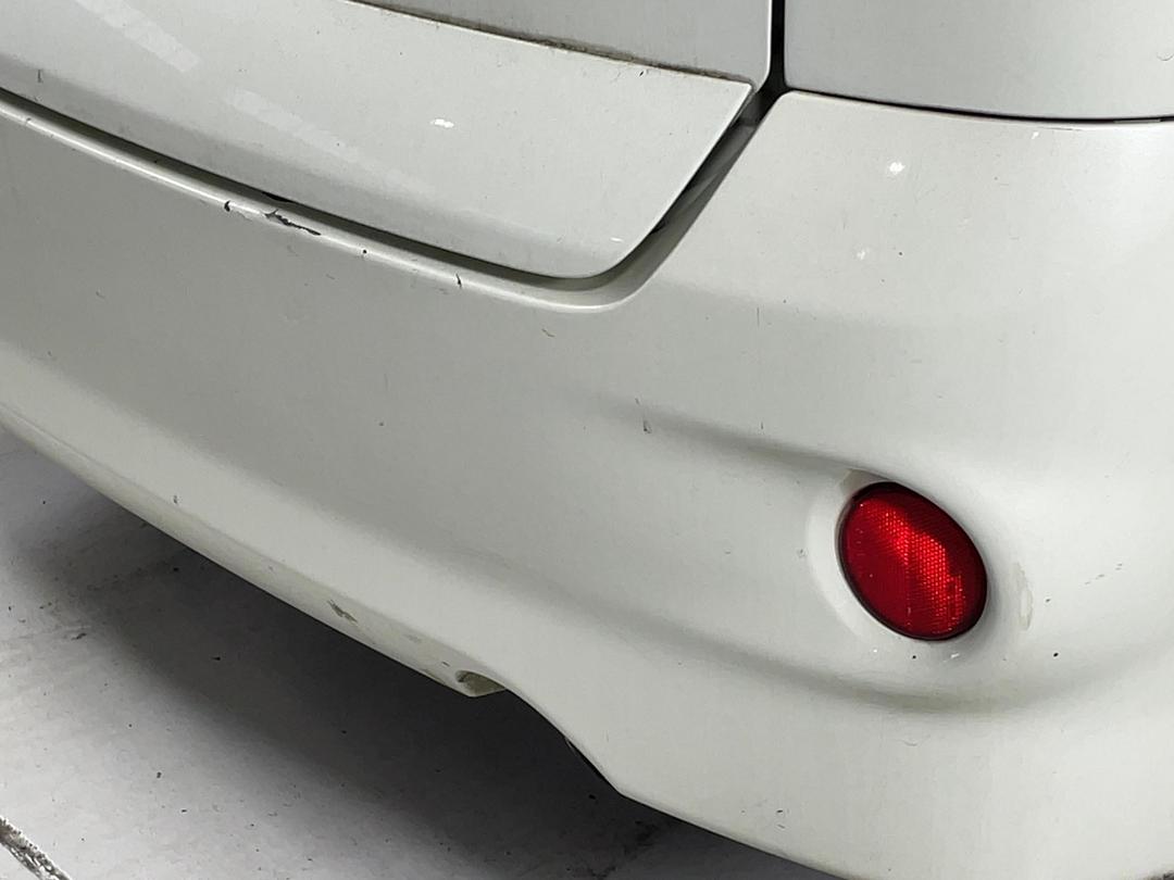 Photo '26' of Nissan Presage