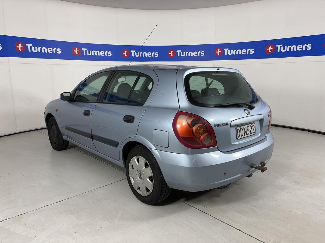 Photo '4' of Nissan Pulsar LS