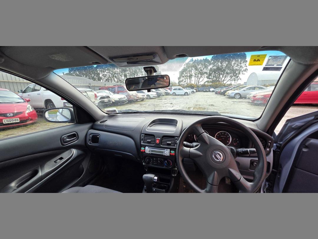 Photo '11' of Nissan Pulsar Photo '11' of Nissan Pulsar