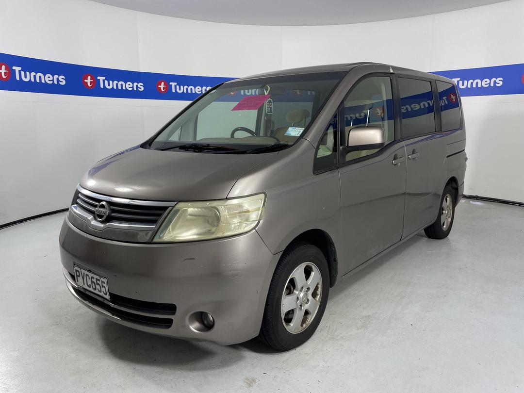 Photo '3' of Nissan Serena 2.0L