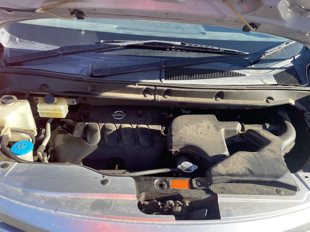 Photo '11' of Nissan Serena