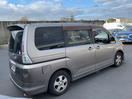 Thumbnail '6' of Nissan Serena
