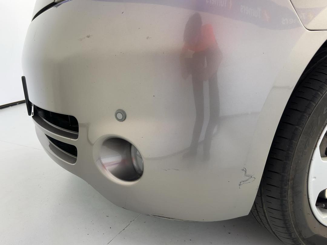 Photo '28' of Nissan Serena