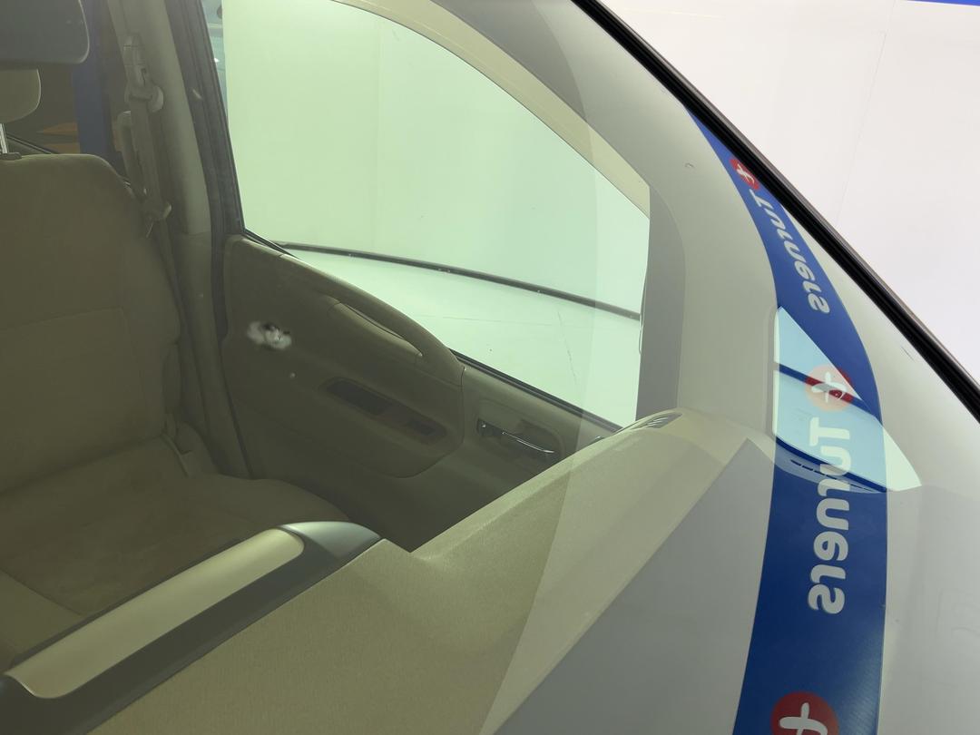 Photo '31' of Nissan Serena