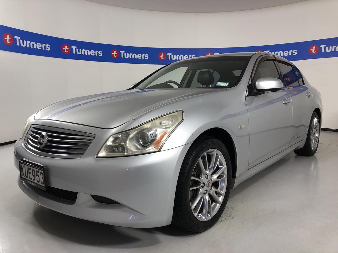 Photo '4' of Nissan Skyline