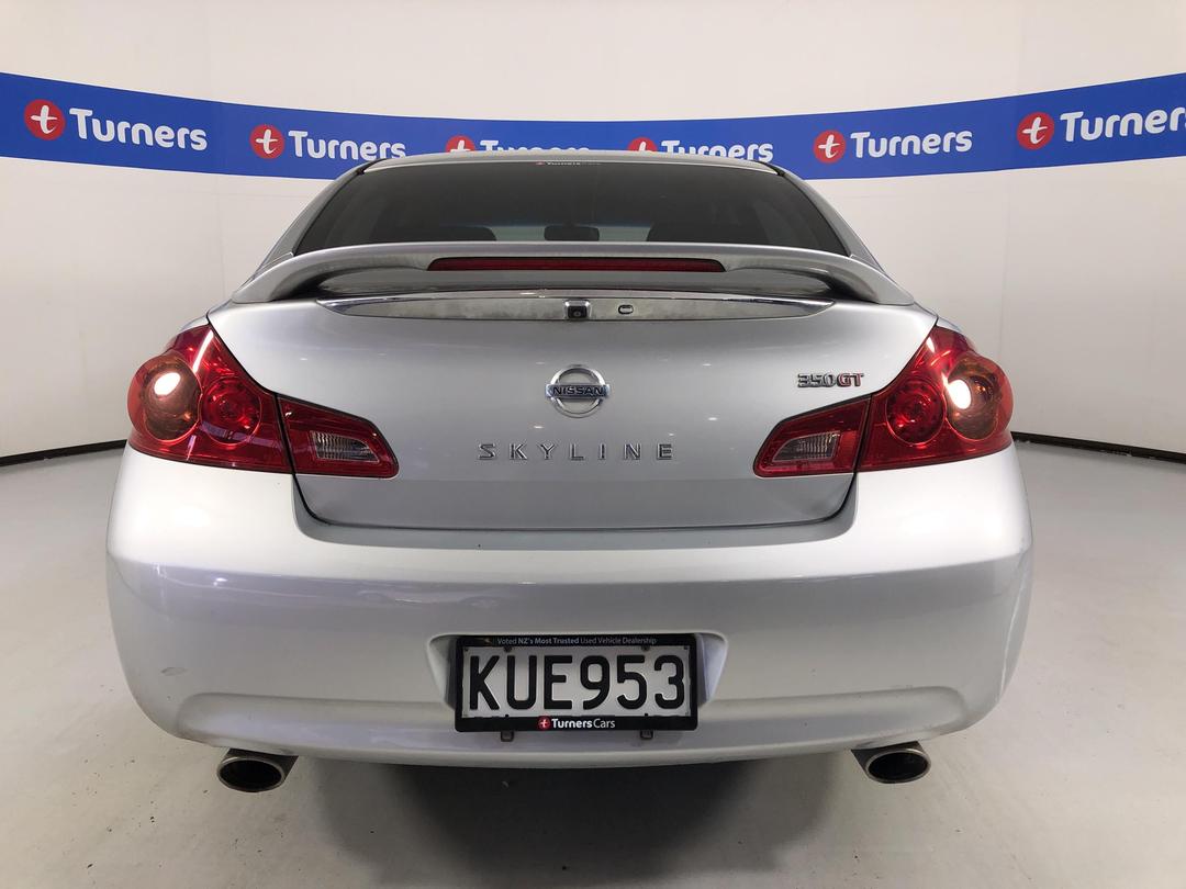 Photo '6' of Nissan Skyline