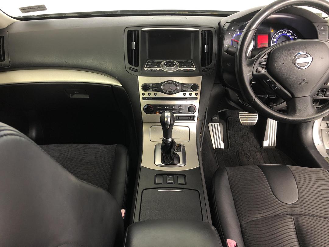 Photo '17' of Nissan Skyline