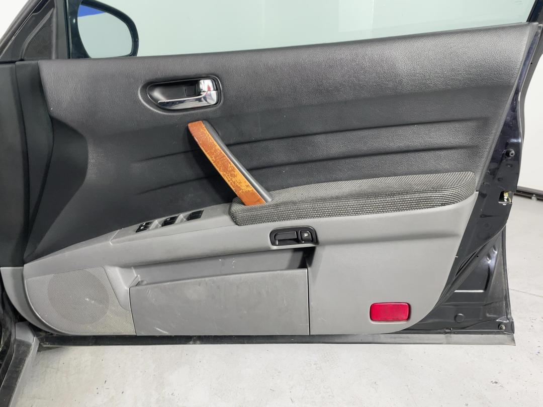 Photo '15' of Nissan Teana