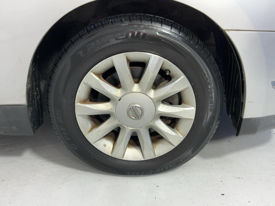 Photo '9' of Nissan Teana