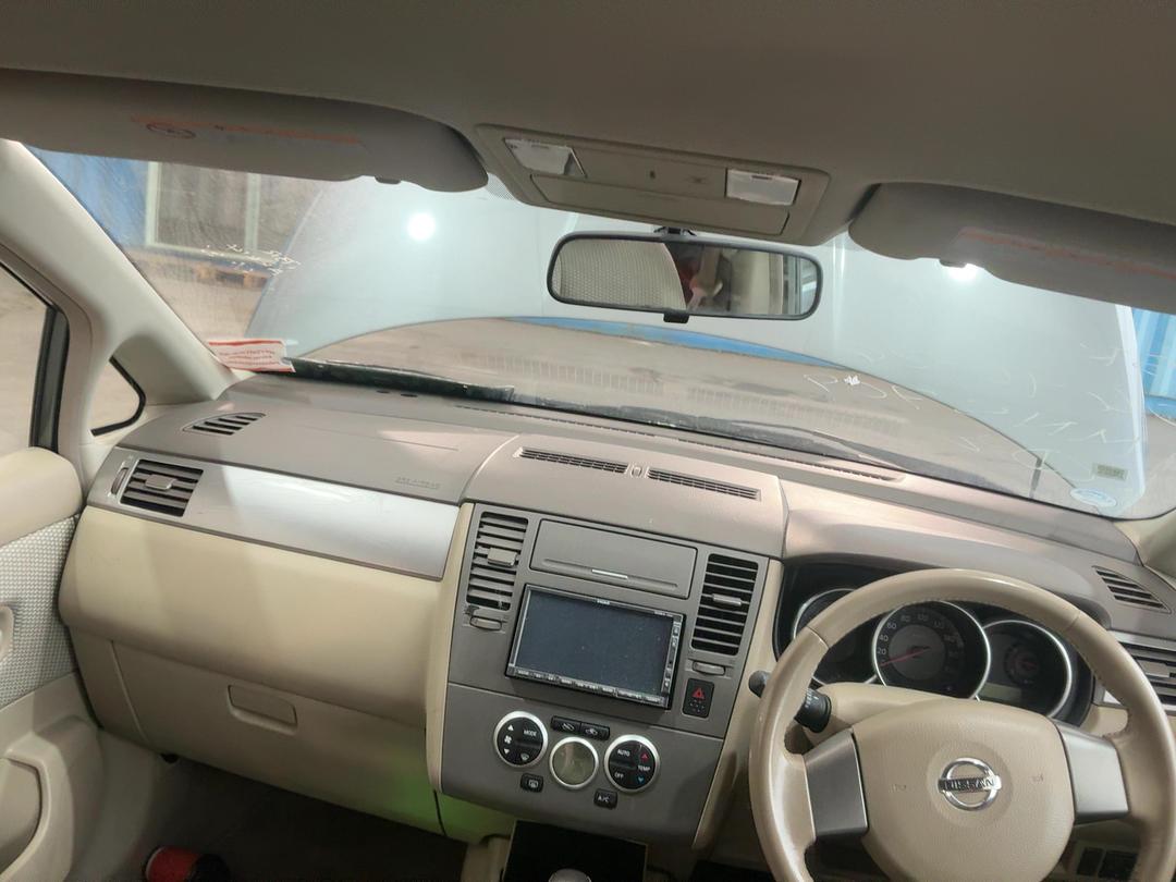 Photo '17' of Nissan Tiida Photo '17' of Nissan Tiida