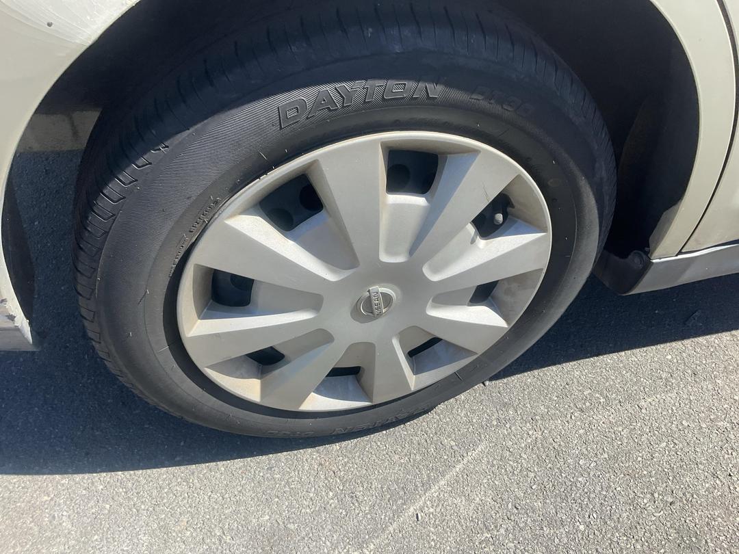 Photo '5' of Nissan Tiida