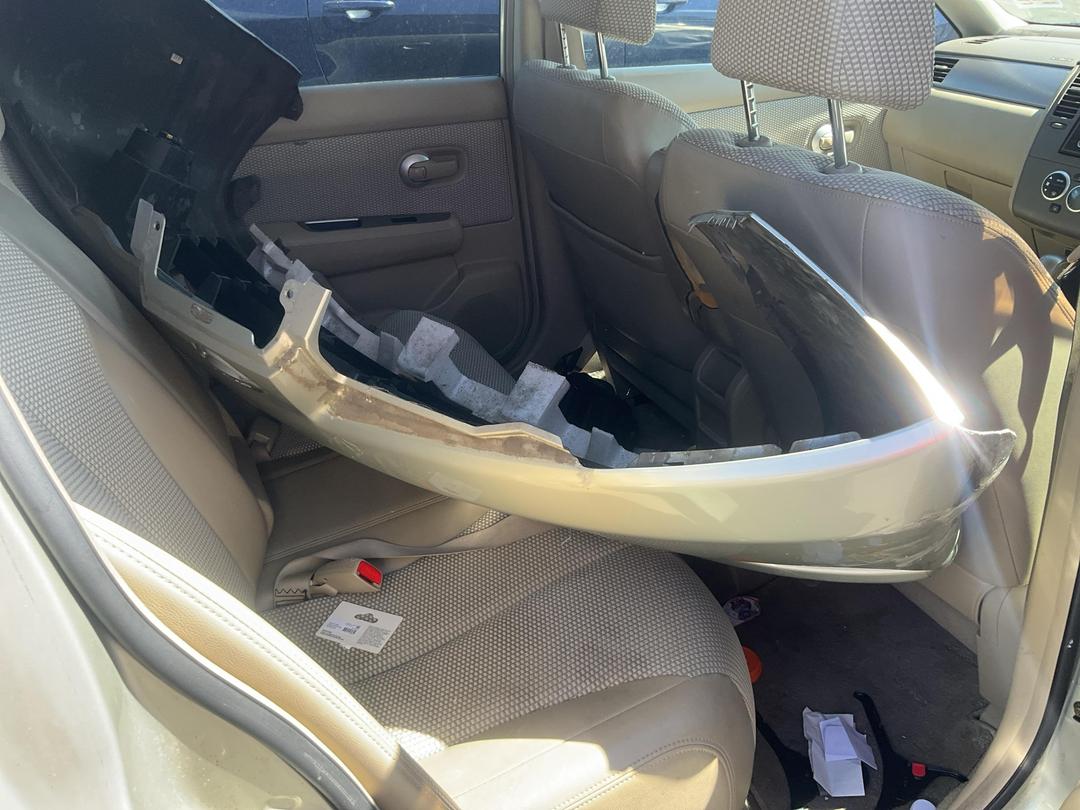 Photo '11' of Nissan Tiida