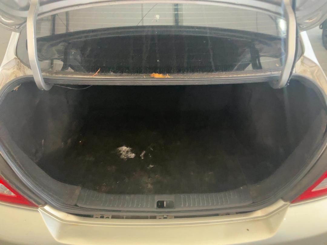 Photo '23' of Nissan Tiida ST