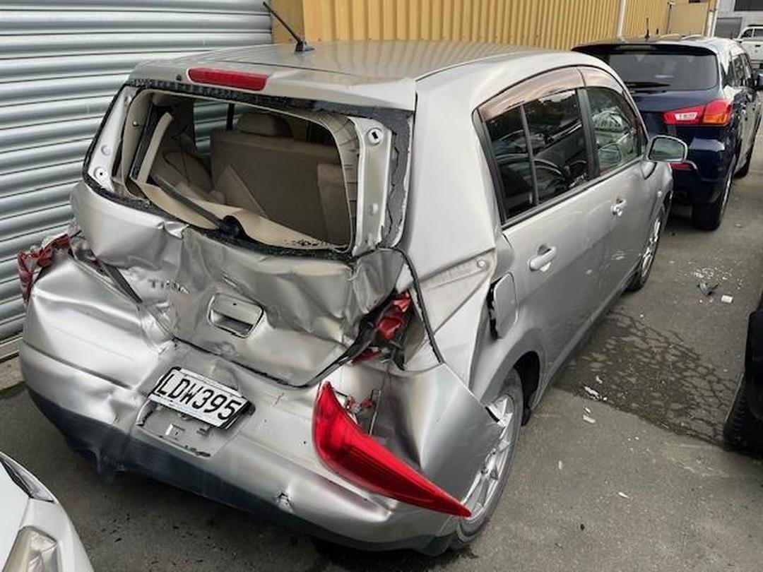 Photo '2' of Nissan Tiida