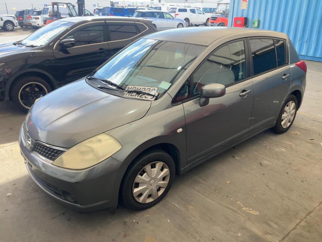 Photo '5' of Nissan Tiida