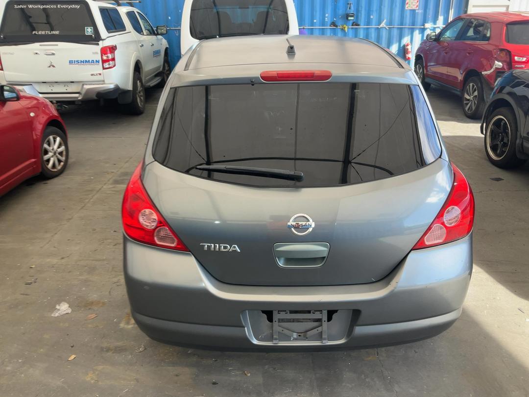 Photo '11' of Nissan Tiida