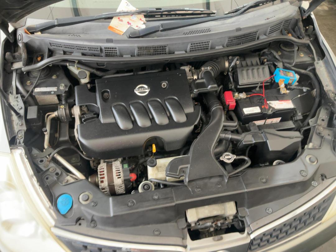 Photo '16' of Nissan Tiida