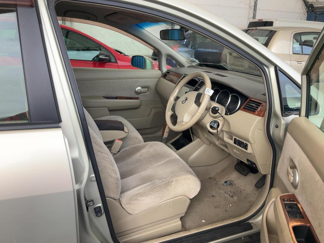 Photo '15' of Nissan Tiida Latio